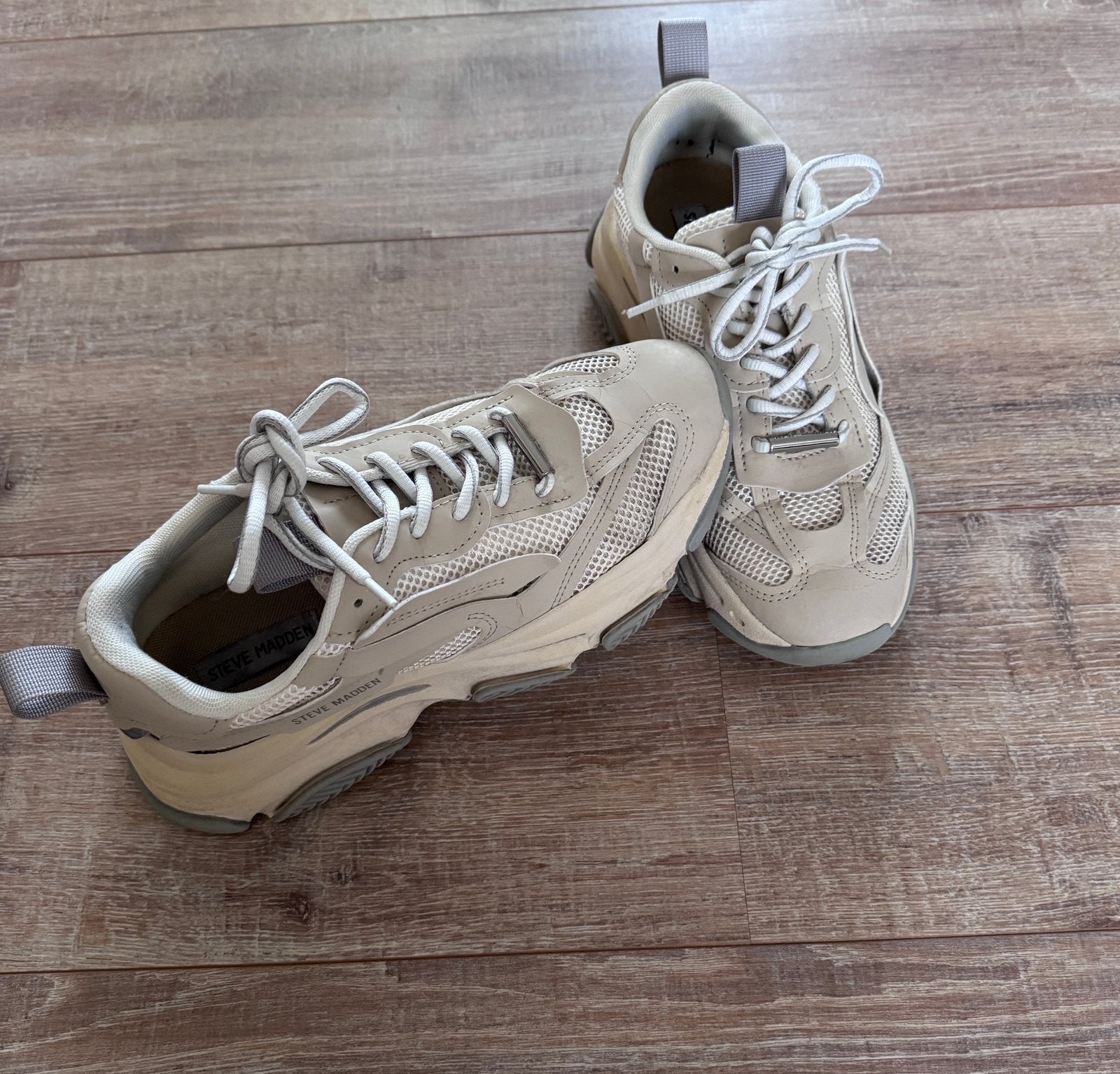 Steve Madden Possession-E sneakers maat 39, Ophalen of Verzenden, Zo goed als nieuw, Beige, Sneakers of Gympen