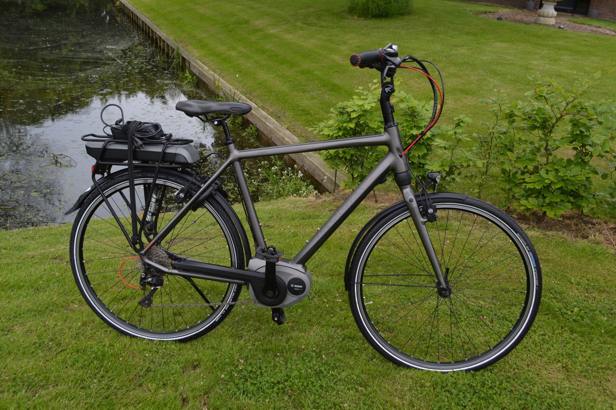 KOGA E-Inspire Framemaat 57 cm 400 Wh accu, Fietsen en Brommers, Overige merken, Industrieweg 4
8444 ar  Heerenveen, NL, Koga