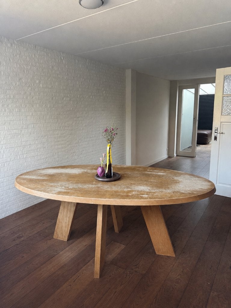Grote ovale houten eettafel, robuust & karaktervol, Ophalen, Gebruikt, 100 tot 150 cm, Eikenhout
