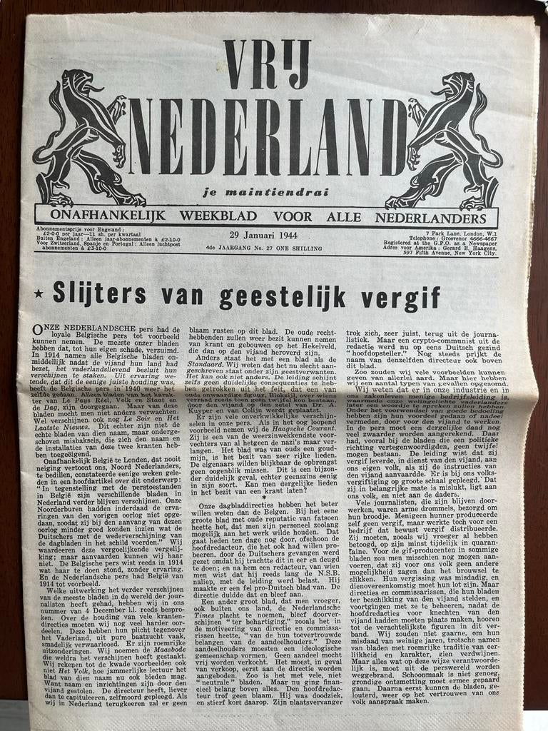 Vrij Nederland - Illegale krant WOII (1944), Ophalen of Verzenden, Zo goed als nieuw