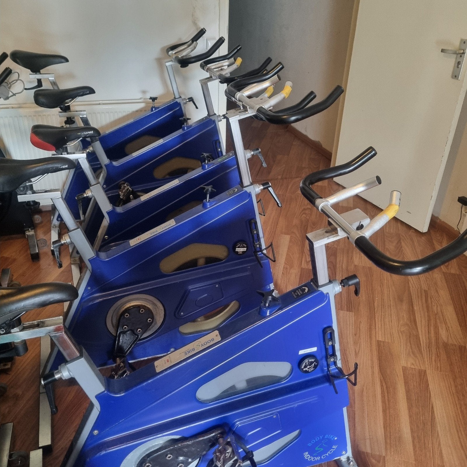 set van 8 bodybike spinningfietsen, Ophalen, Gebruikt, Benen, Overige typen