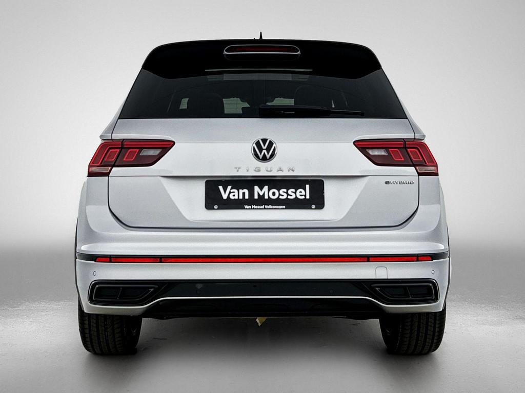 Volkswagen Tiguan 1.4 TSI eHybrid R-Line Business+ | PANO-SC, 12 maanden, Stof, Euro 6, Grijs