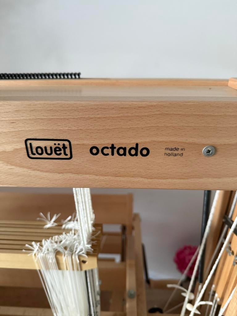 Louët Octado Weefgetouw - Zo goed als nieuw (2021), Hobby en Vrije tijd, Overige Hobby en Vrije tijd, Ophalen, Zo goed als nieuw