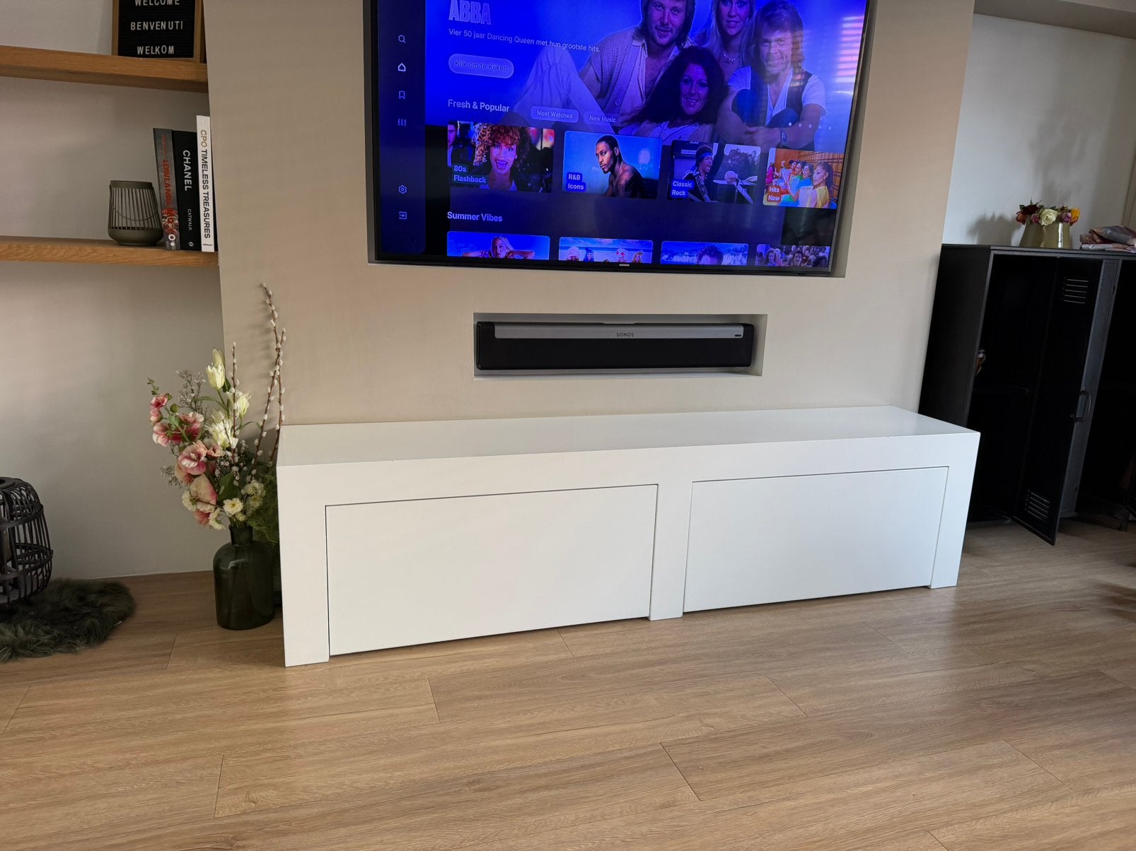 TV Meubel / Kast Wit Strak 200cm, Ophalen, 150 tot 200 cm, Zo goed als nieuw, Minder dan 100 cm