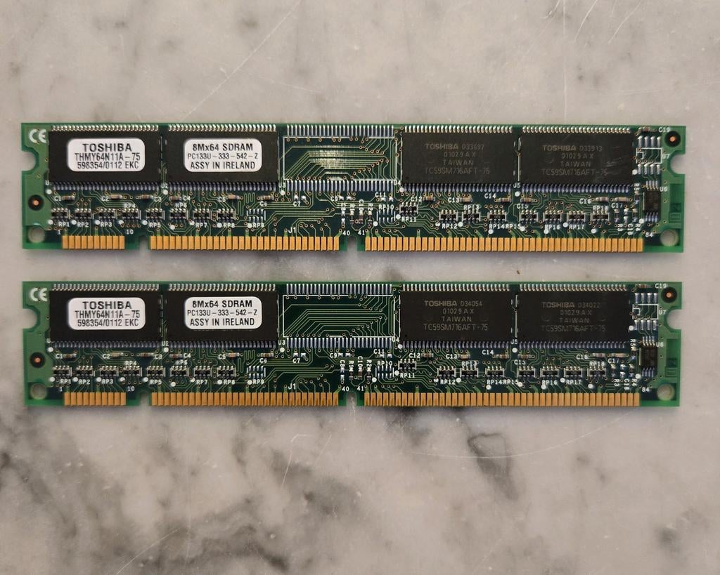 2 x 128mb, DDR, 133mhz geheugen set "Toshiba", Verzenden, DDR, Desktop, Gebruikt