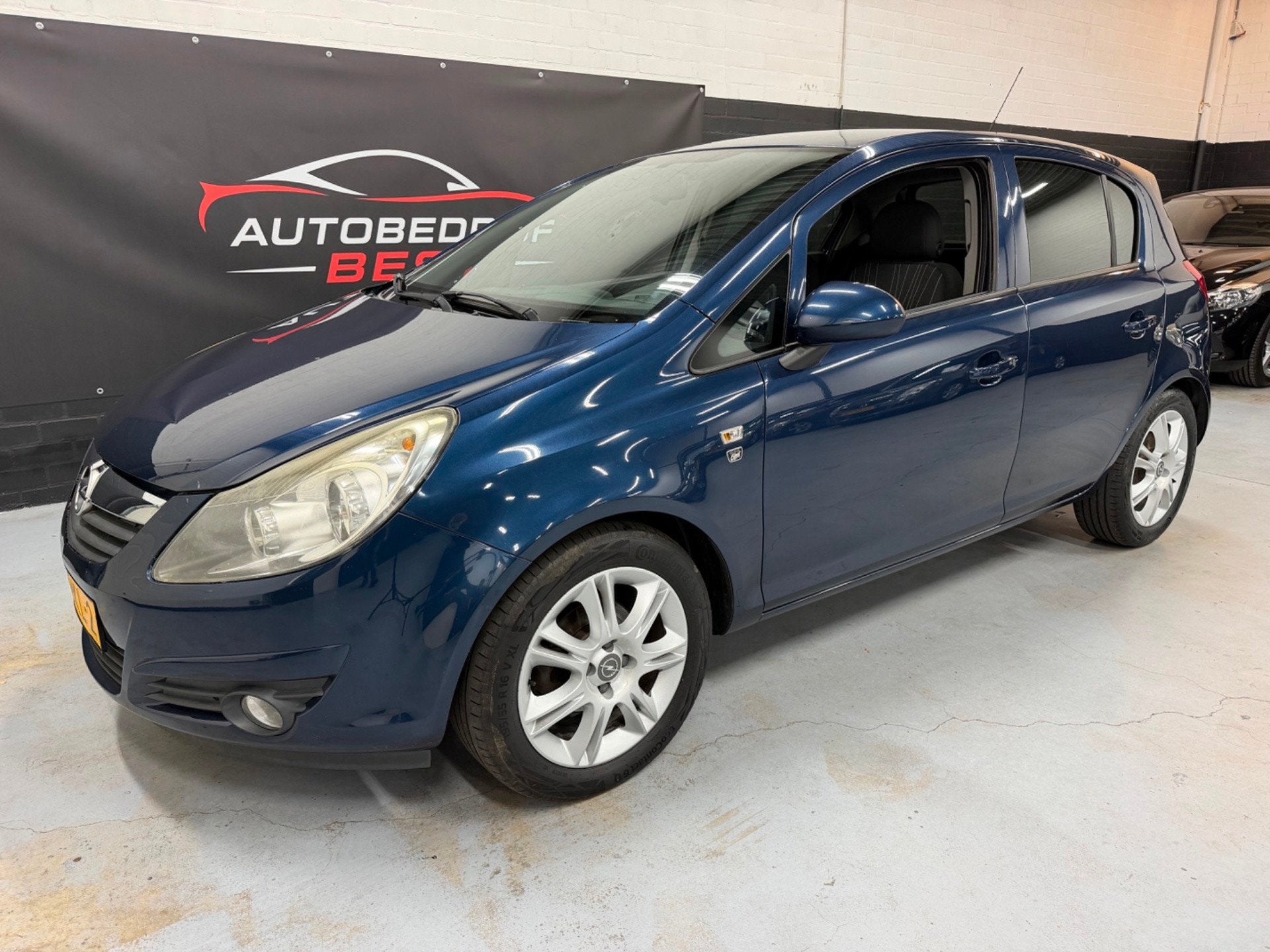 Opel Corsa 1.2-16V '111' Edition Nap/Airco/APK 05-2027!, Auto's, Voorwielaandrijving, Gebruikt, 4 cilinders, Blauw