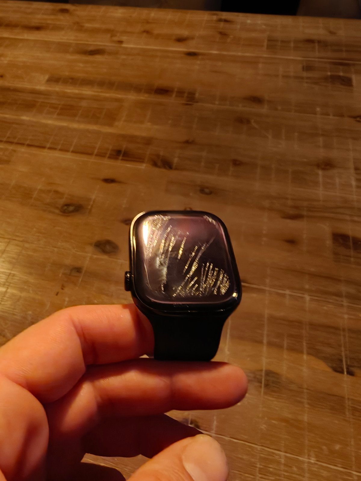 Smartwatch Apple 10 series met beschadigd scherm, Gebruikt, Apple Watch ⌚️, Zwart, IOS