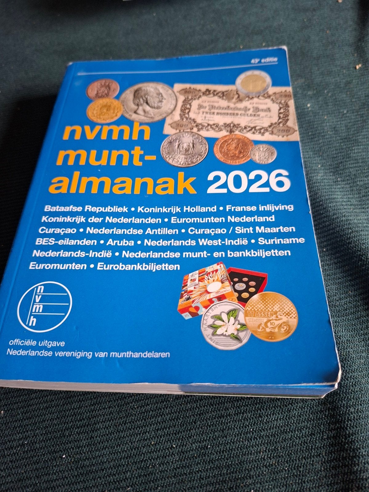 NVMH Muntalmanak 2026 - Nederlandse Munten en Bankbiljetten, Postzegels en Munten, Ophalen of Verzenden, Koningin Beatrix, Overige waardes