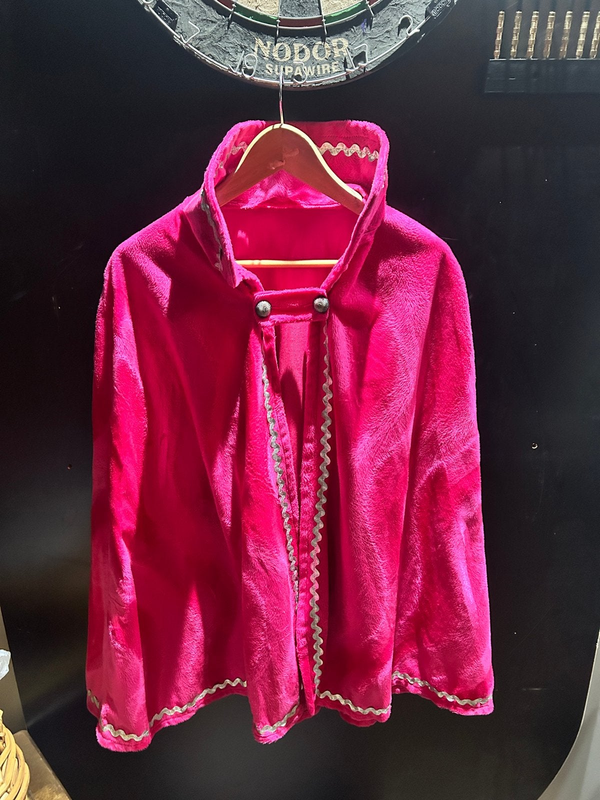 Mooie roze prinsen cape (volwassenen), Ophalen, Maat 42/44 (L), Kleding, Overige thema's