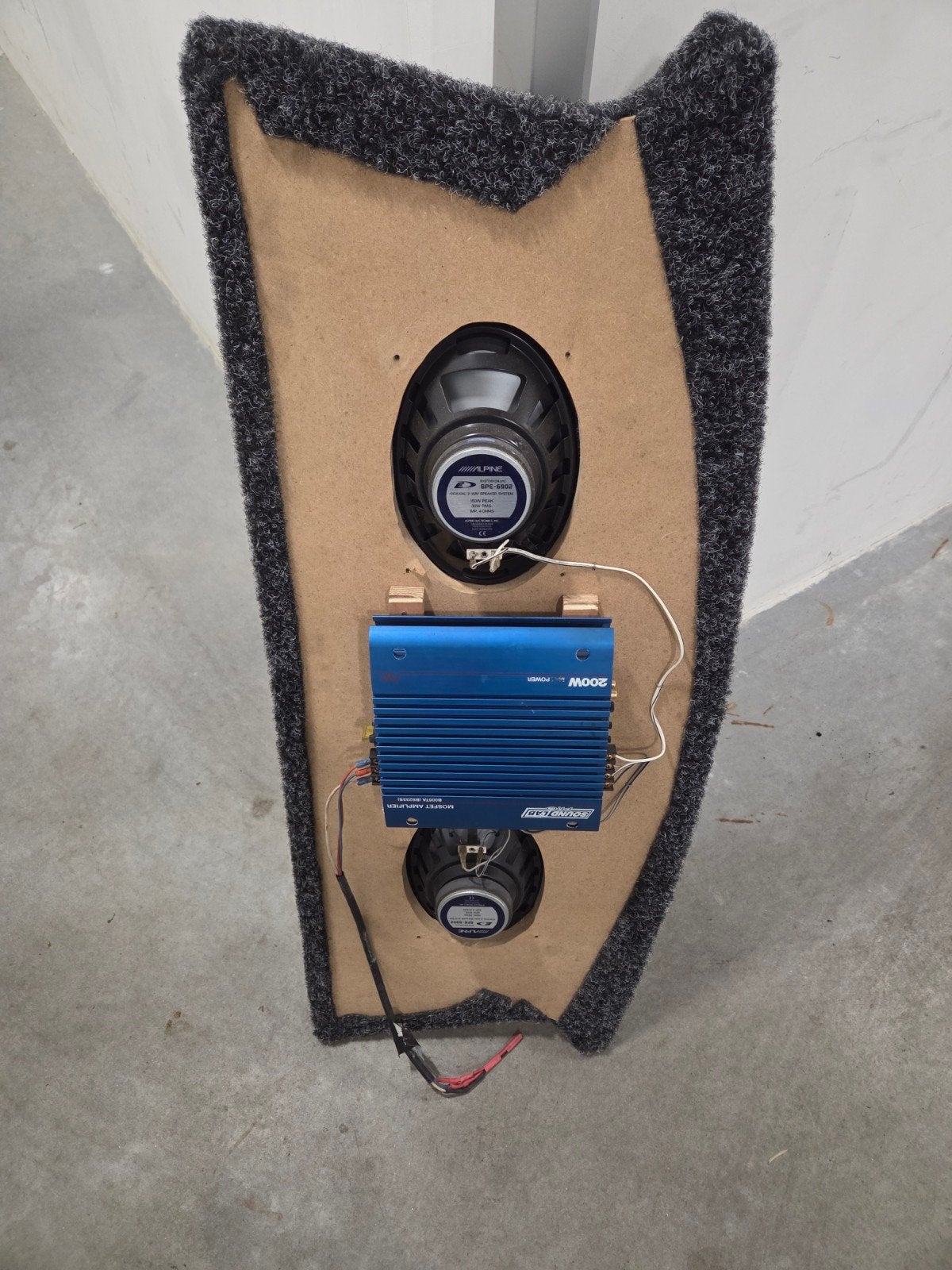 Alpine speakers met versterker in custom behuizing, Ophalen, Gebruikt