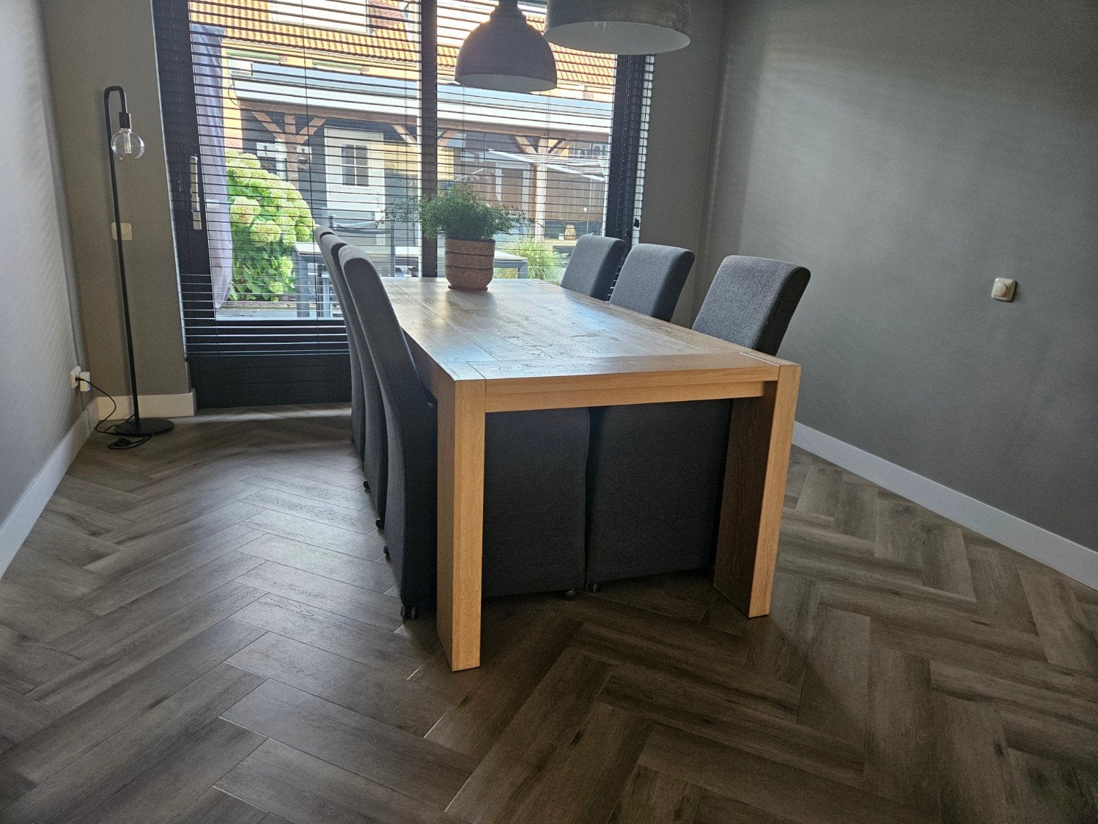 T.E.A.B. Eiken eettafel 220 cm met 6 stoelen, Huis en Inrichting, Ophalen, Gebruikt, Eikenhout, 200 cm of meer
