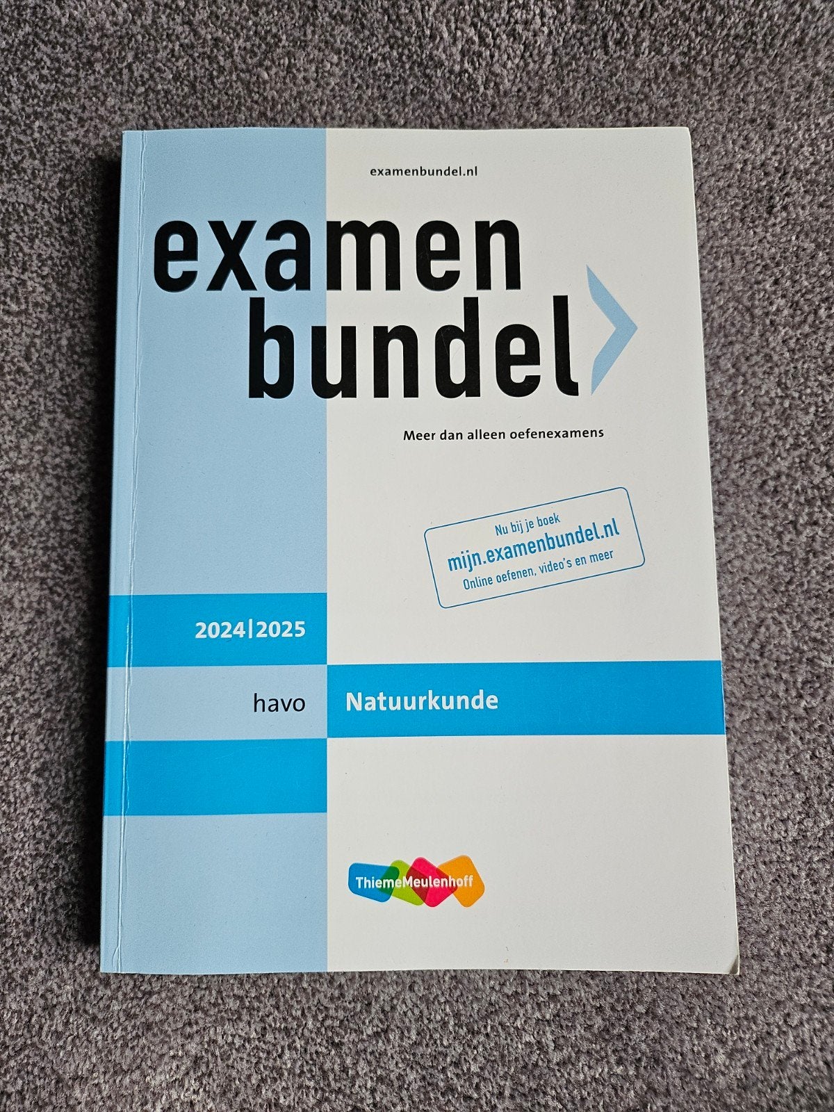 Examenbundel havo Natuurkunde 2024/2025, Natuurkunde, Ophalen of Verzenden, Zo goed als nieuw, HAVO
