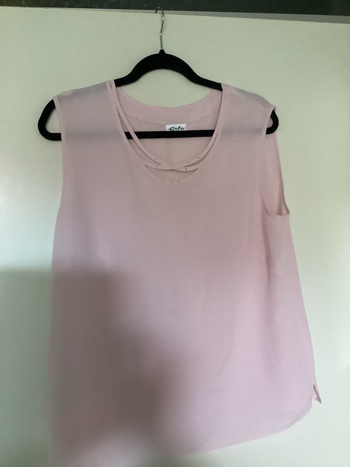Erfo prachtige roze top met halsdetail, maat 44, Maat 42/44 (L), Ophalen of Verzenden, Roze, Zonder mouw