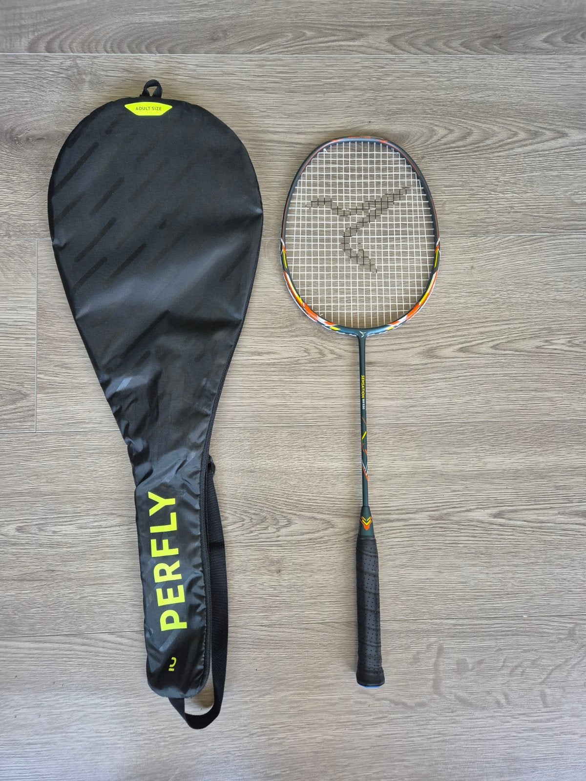 Mooi badminton racket - weinig gebruikt, Ophalen of Verzenden, Zo goed als nieuw, Racket(s)