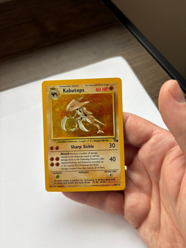 Kabutops Holo Fossil Set (9/62), Ophalen, Gebruikt, Losse kaart, Foil