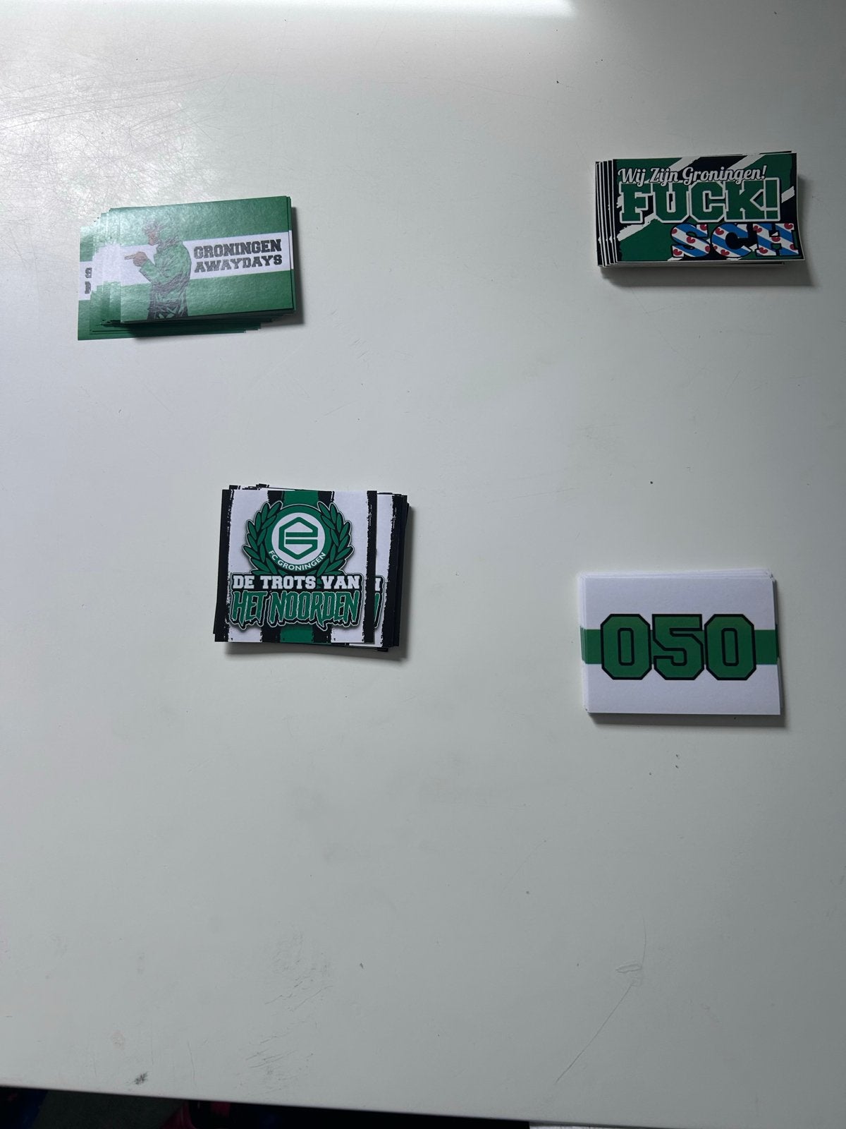 FC Groningen Stickers - Diverse Ontwerpen €1 per stuk, Verzenden, Nieuw, Sport