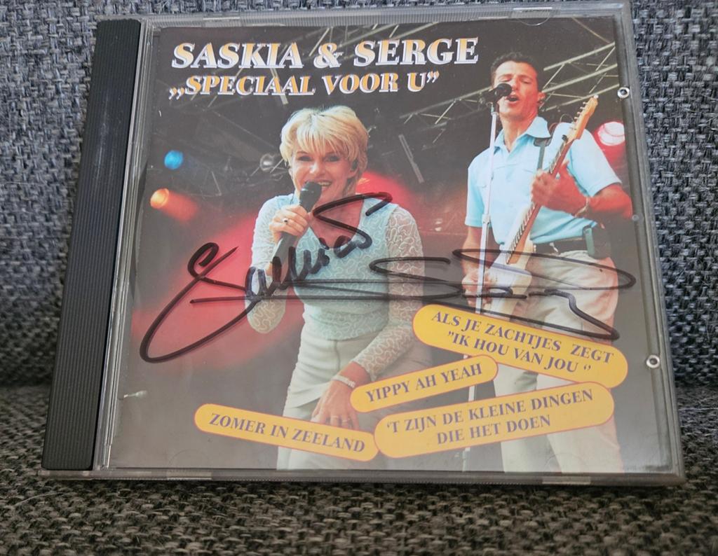 Saskia & Serge - Speciaal Voor U (Gesigneerd), Cd's en Dvd's, Verzenden, Zo goed als nieuw, Levenslied of Smartlap