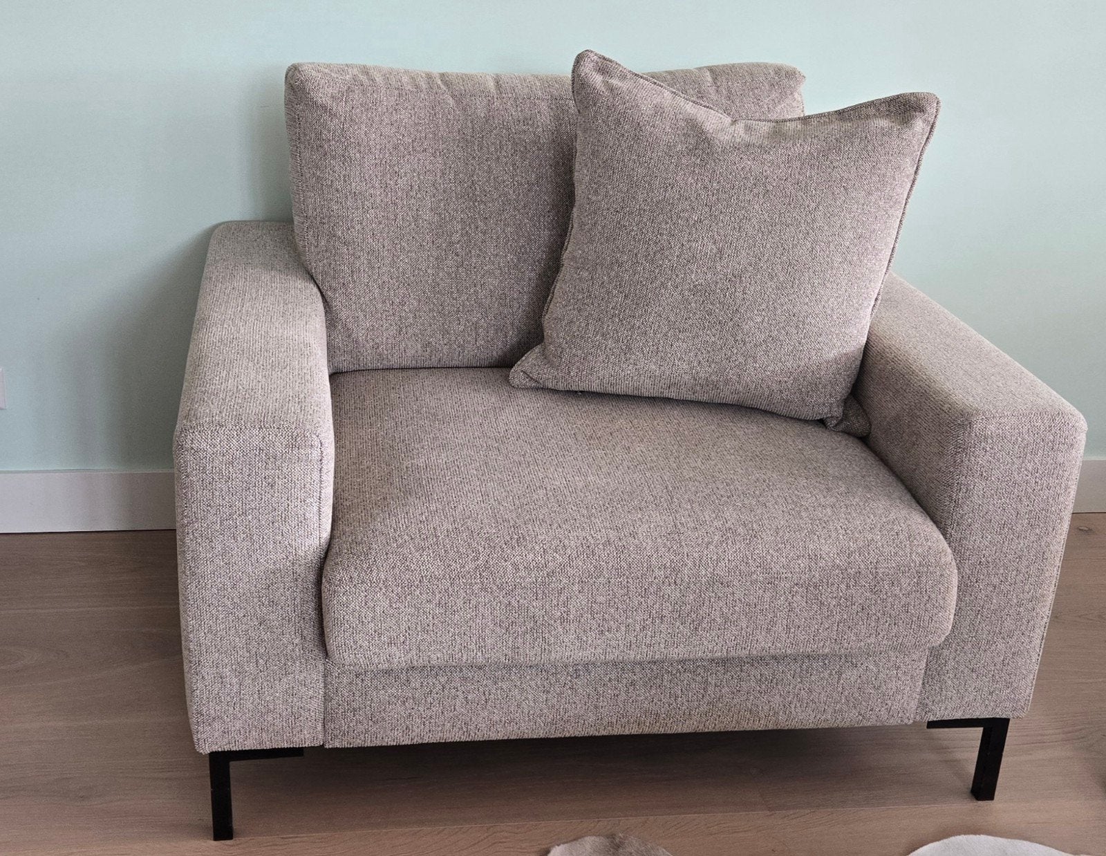 Urban Sofa Lausanne. Hoekbank met Loveseat en Hocker, Huis en Inrichting, Ophalen, Zo goed als nieuw, Stof, Modern, Comfortabel, Loungebank
