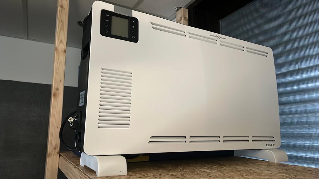 Eurom elektrische kachel met afstandsbediening, 30 tot 80 cm, Kachel, Ophalen of Verzenden, Zo goed als nieuw