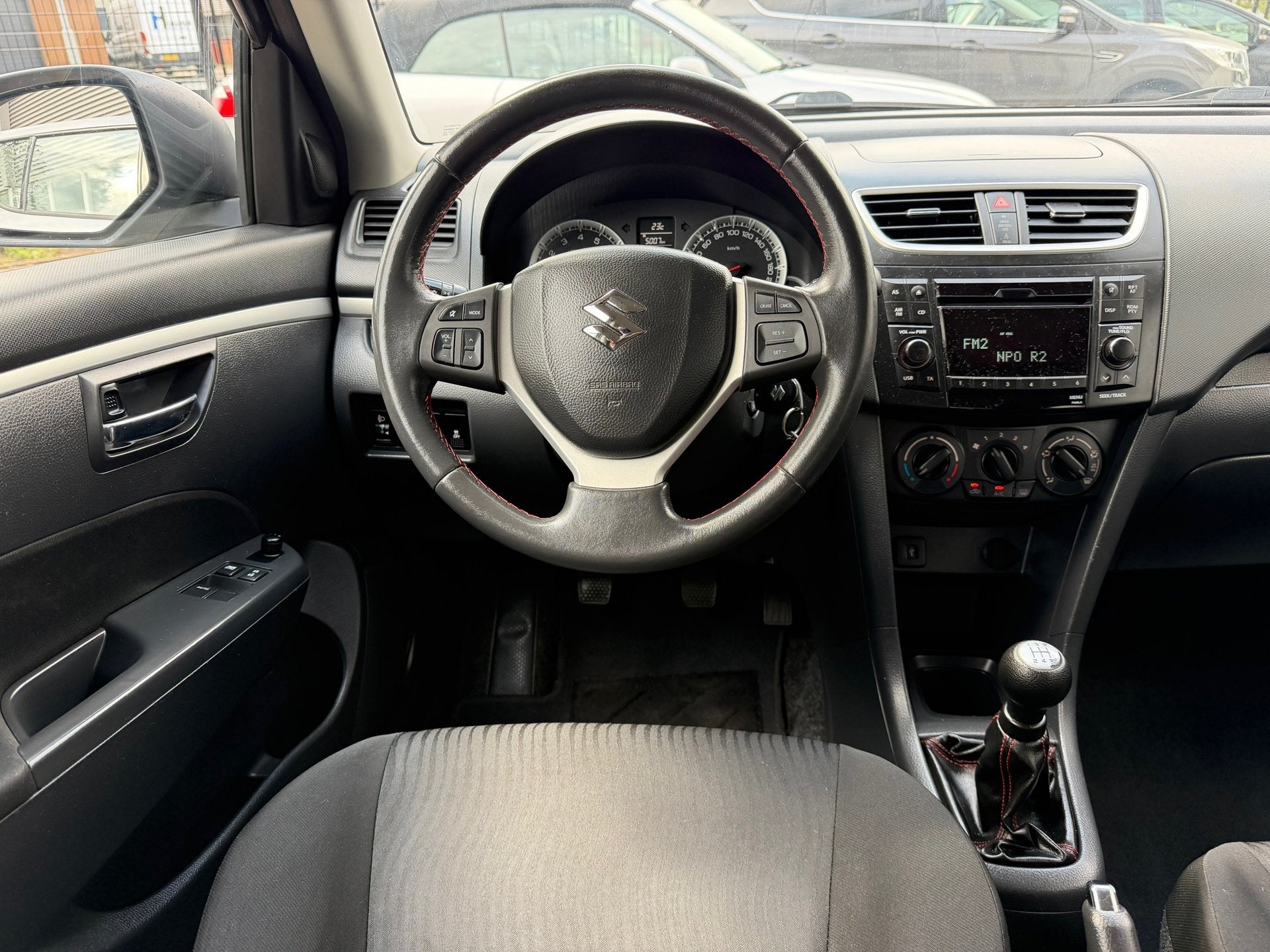 Suzuki Swift 1.2 94PK Bandit EASSS Airco,CruiseControl,Stoel, Voorwielaandrijving, Stof, Gebruikt, 4 cilinders