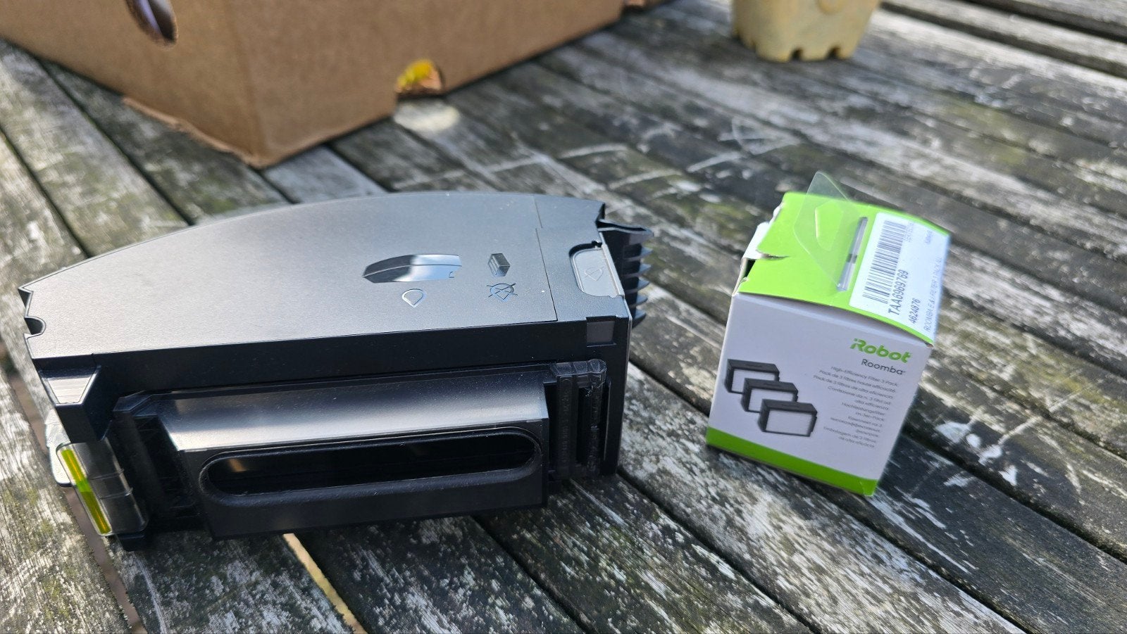 Nieuwe stofbak en 4 filters voor iRobot Roomba, Inclusief accessoires, IRobot, Nieuw, Ophalen of Verzenden