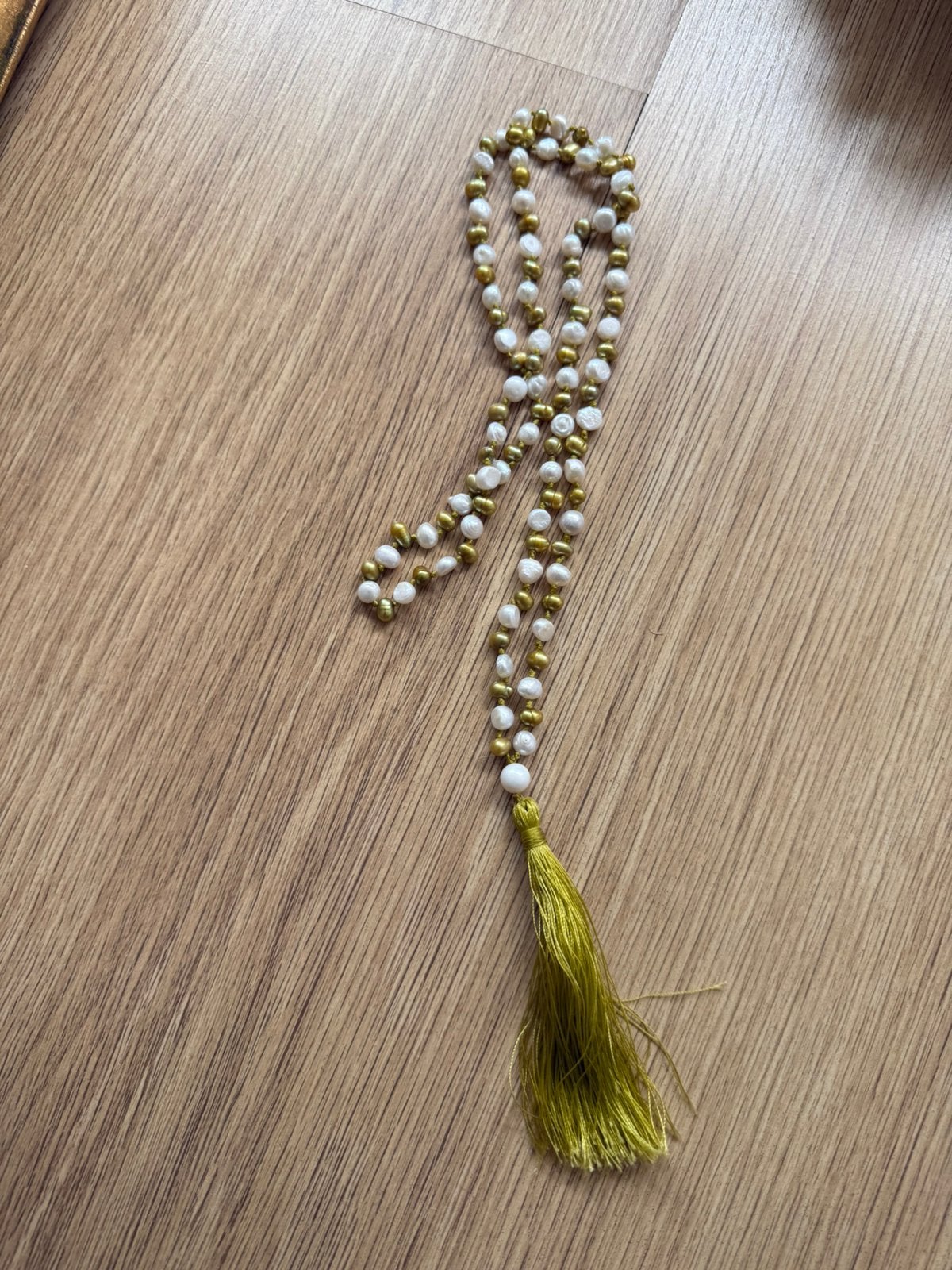 Mala ketting, Sieraden, Tassen en Uiterlijk, Kettingen, Verzenden, Wit, Nieuw, Overige materialen