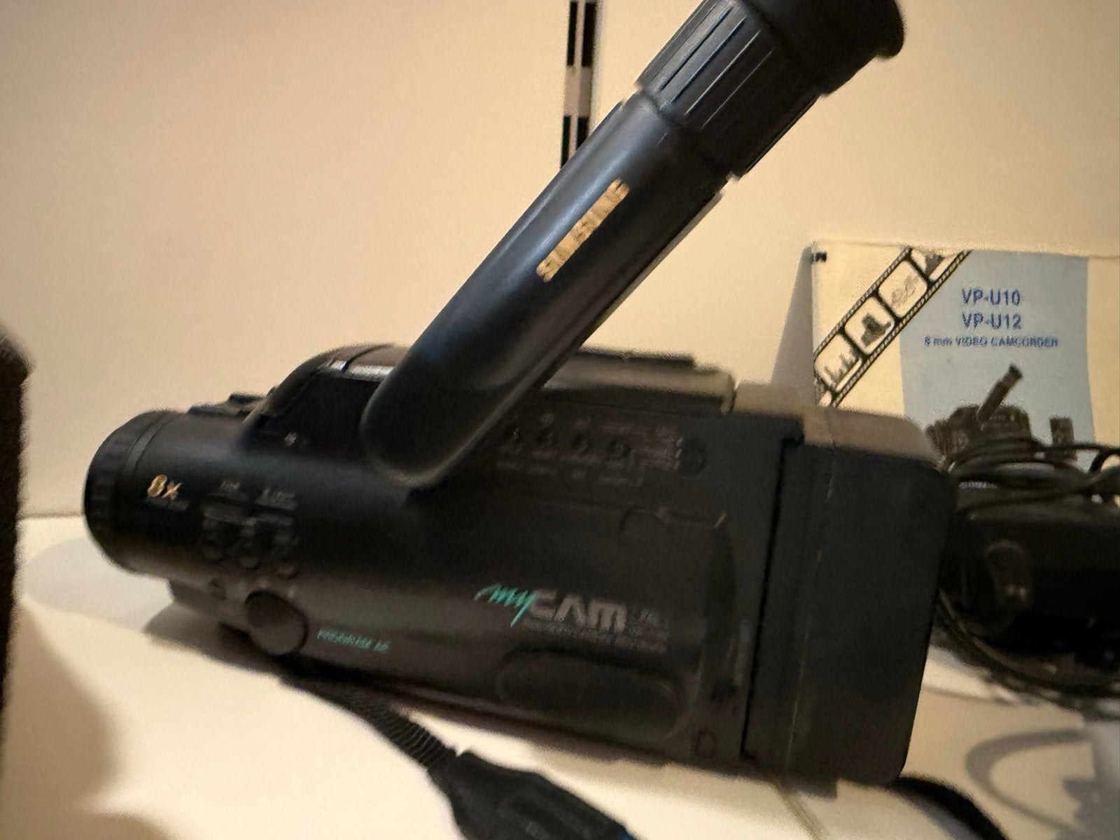 Samsung VP-U10 8mm Video Camcorder met accessoires, Ophalen of Verzenden, 8mm, Camera