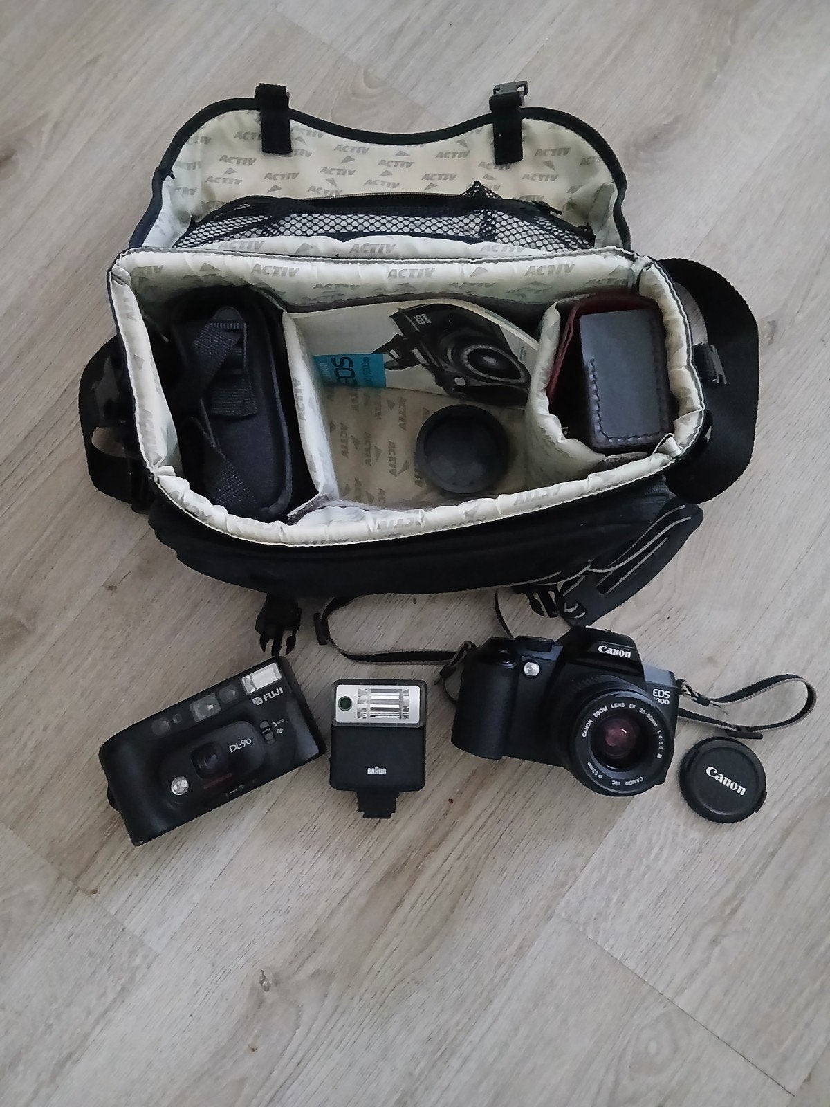 Canon EOS 300D Spiegelreflexcamera met accessoires, Audio, Tv en Foto, Fotocamera's Analoog, Ophalen of Verzenden, Gebruikt, Spiegelreflex
