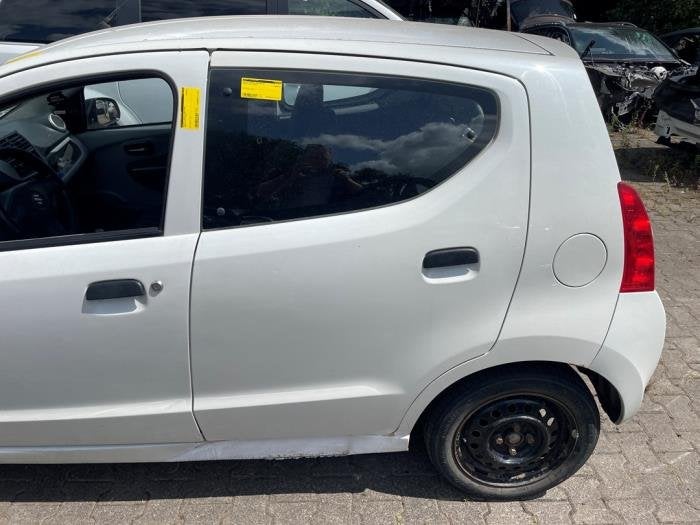 Portier 4Deurs links-achter van een Suzuki Alto (ZHJ), Gebruikt, -, Deur, -