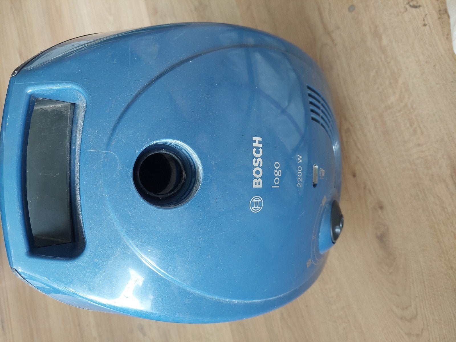 bosch stofzuiger doet het maar moet schoon gemaakt worden s, Ophalen of Verzenden
