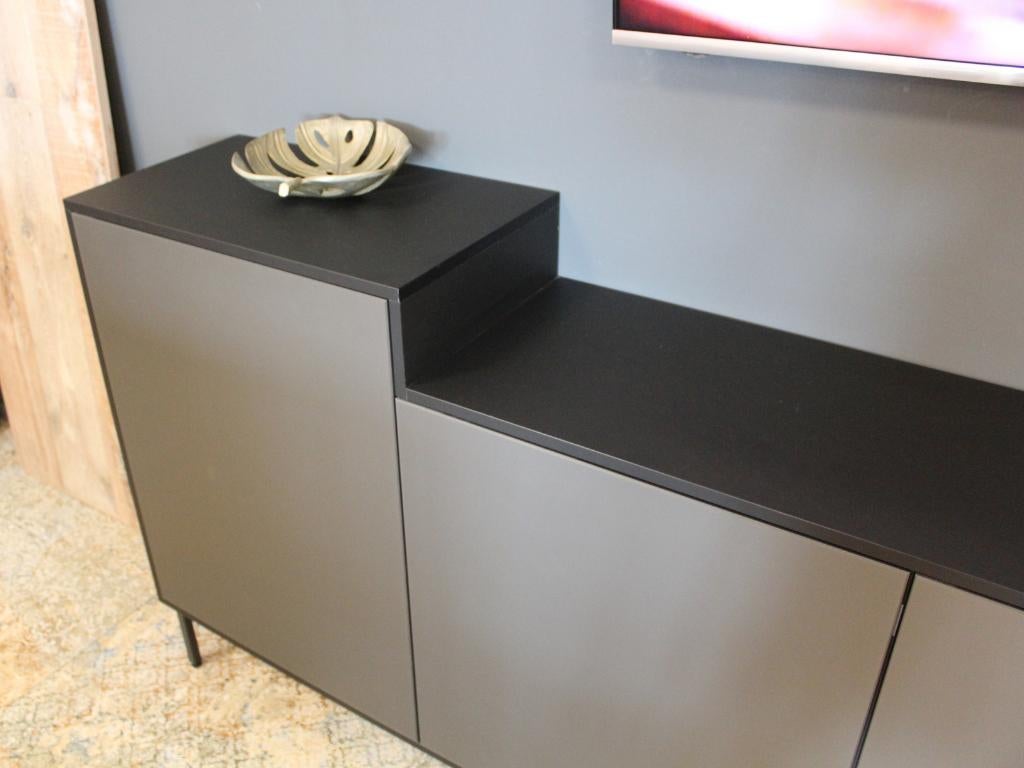 MB-6 Design wandmeubel / tv-meubel Pronorm Platina, Huis en Inrichting, Kasten | Wandmeubels, Ophalen, 250 tot 300 cm, Met deur(en)