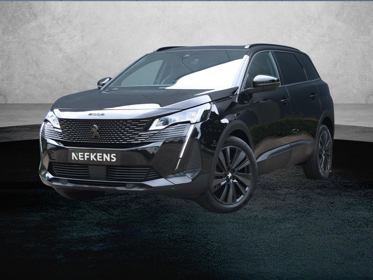 Peugeot 5008 130pk GT | 1ste eigenaar | Glazen dak | 19" LM, Start-stop-systeem, Gebruikt, 7 stoelen, Zwart