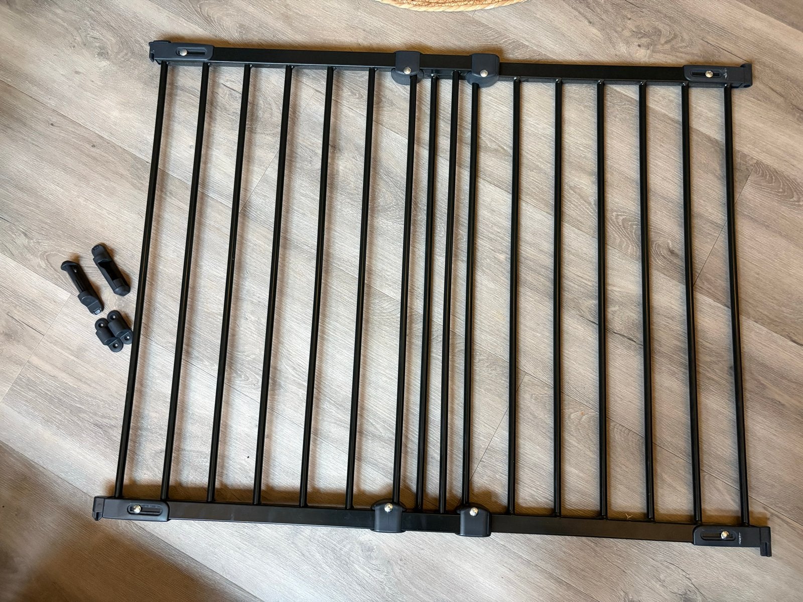 BabyDan FlexiGate Traphekje Zwart 67-105,5 cm, Kinderen en Baby's, Traphekjes, Ophalen, Gebruikt, 100 tot 115 cm, Metaal of IJzer