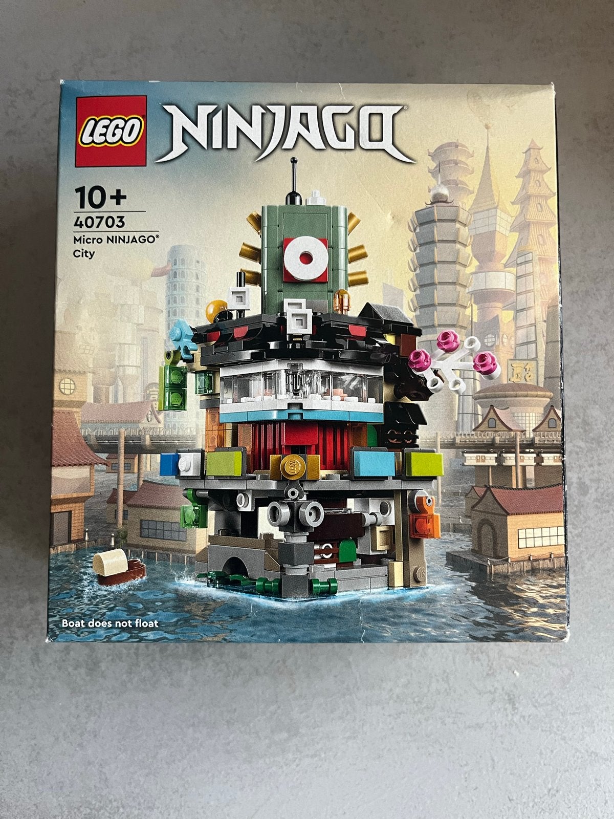 Nieuw LEGO Ninjago Micro Ninjago City (40703), Kinderen en Baby's, Lego, Nieuw, Ophalen of Verzenden, Inclusief doos