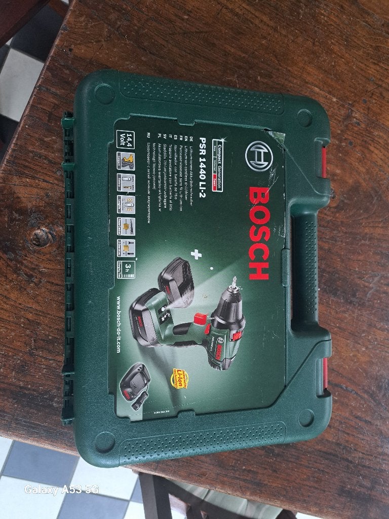 Bosch accu boormachine PSR 1440 Li-2, Doe-het-zelf en Verbouw, Boormachine, Gebruikt, Variabele snelheid, Ophalen of Verzenden