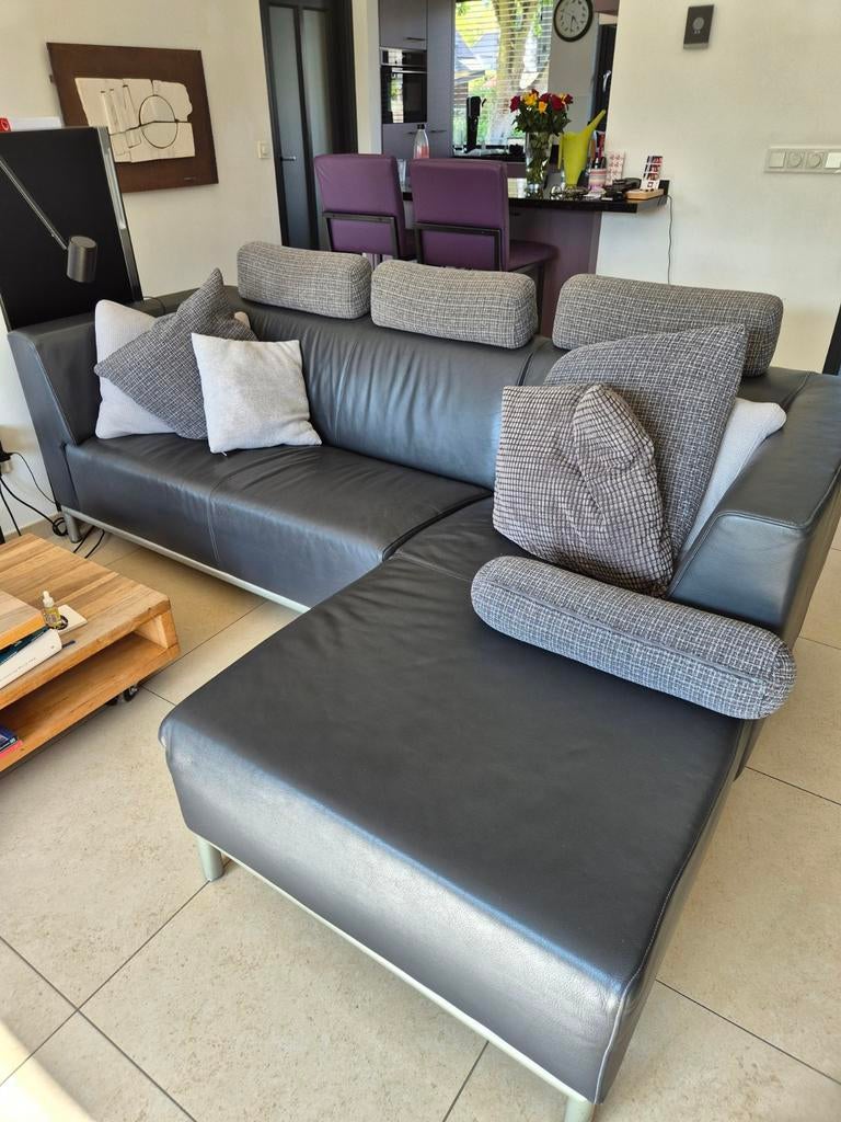 Montel hoekbank+chaiselongue antraciet leer/stof goede staat, Huis en Inrichting, Banken | Bankstellen, Ophalen, 250 tot 300 cm