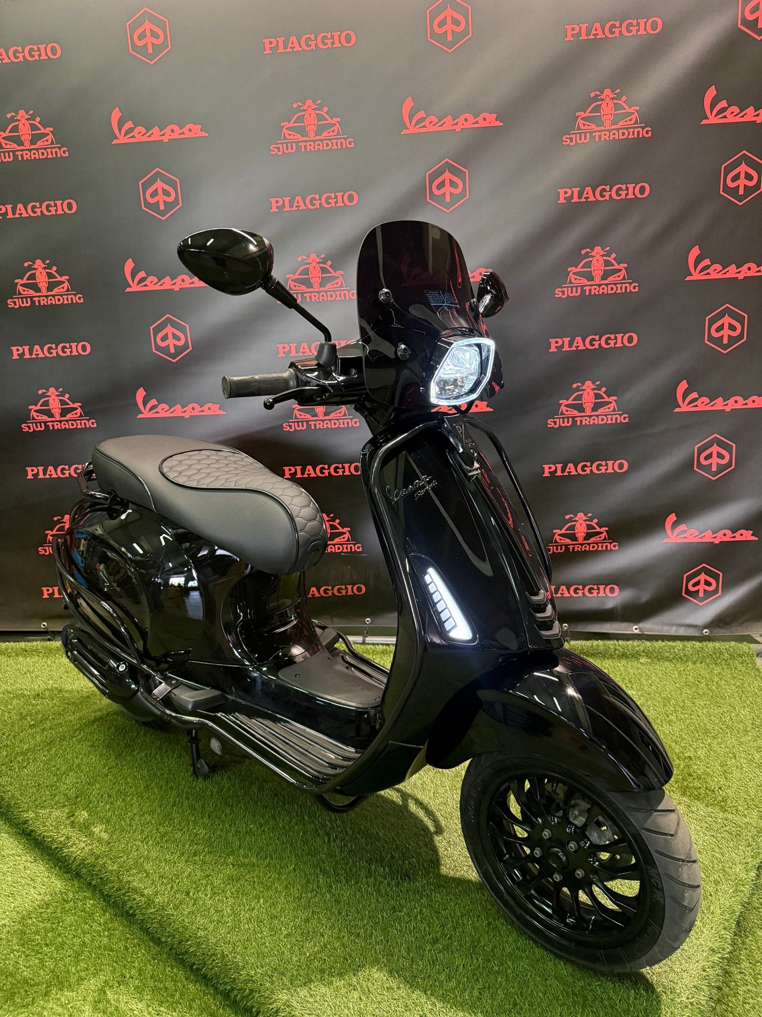Vespa Sprint 2018 Brom! Black on Black / RS Zadel / Garantie, -, -, Ophalen of Verzenden, -