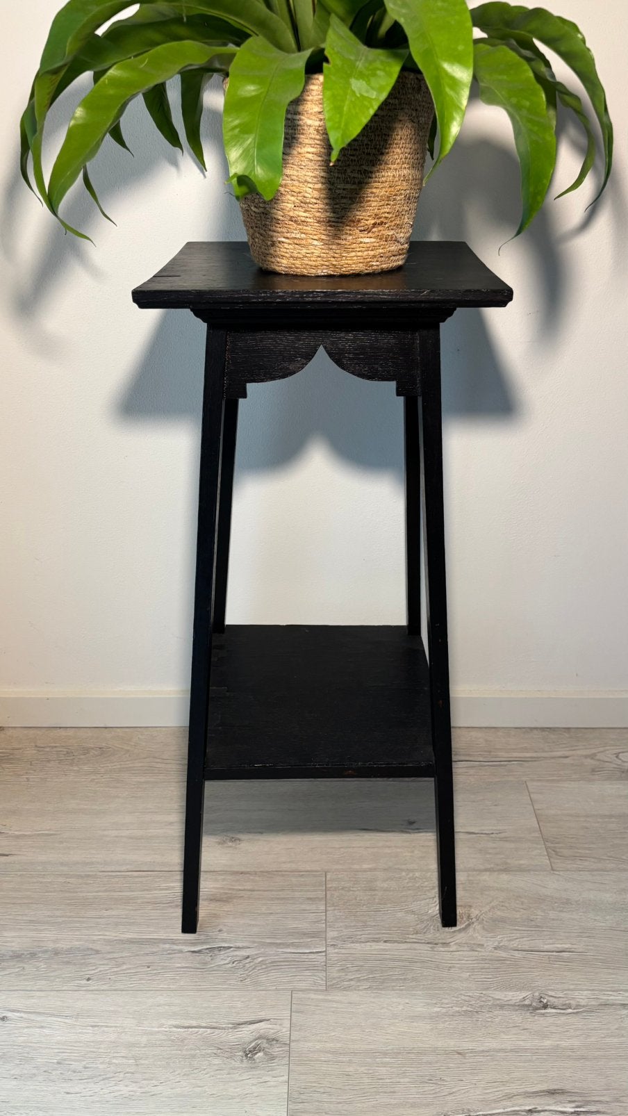 Zwarte plantentafel / plantenstandaard – 85 cm hoog, Ophalen, Zo goed als nieuw, 75 cm of meer, 60 cm of meer