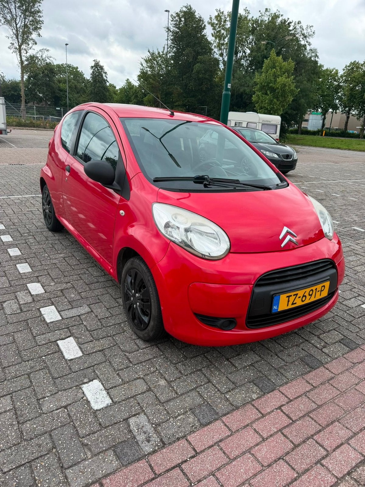 Citroën C1 1.0 3-DRS 2010 Rood