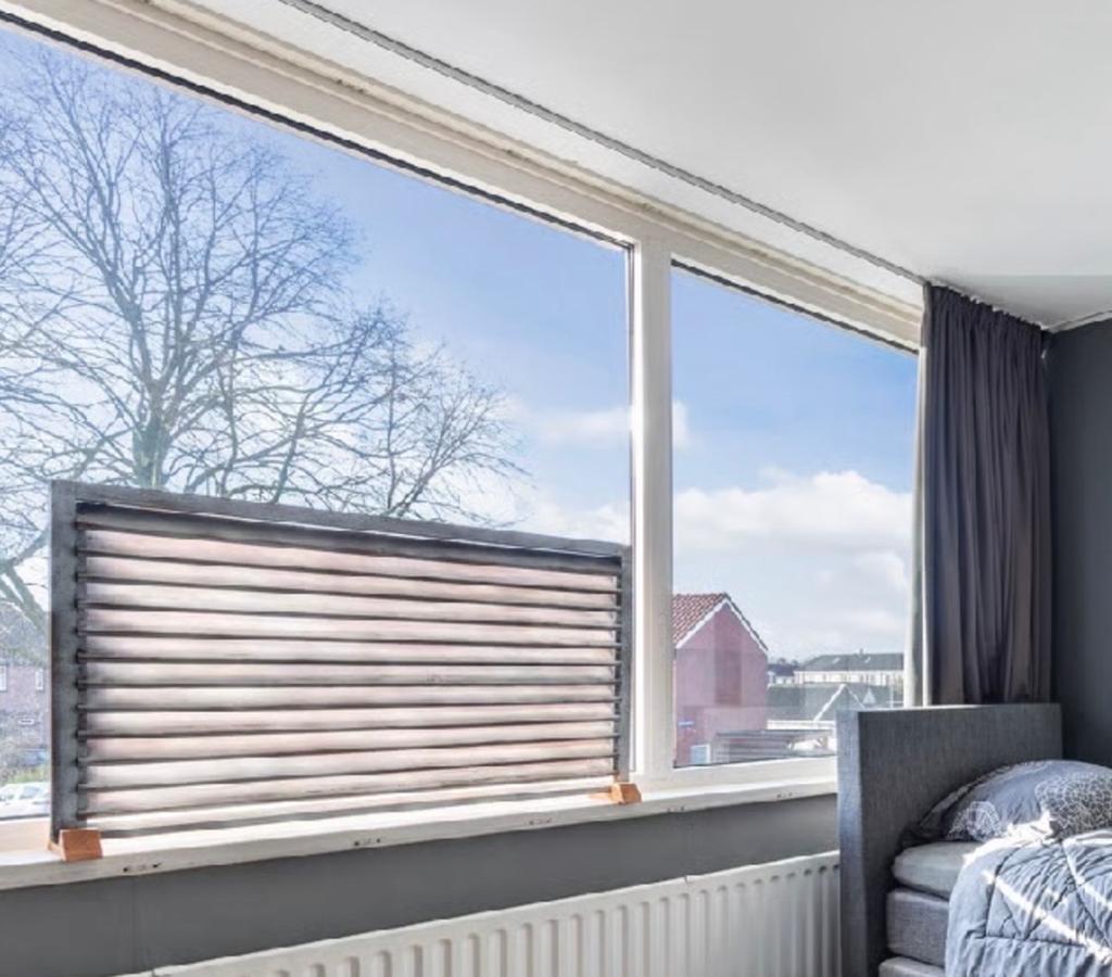 Kunststof kozijnen en houten voordeur met zijlicht, Doe-het-zelf en Verbouw, Ophalen, Zo goed als nieuw