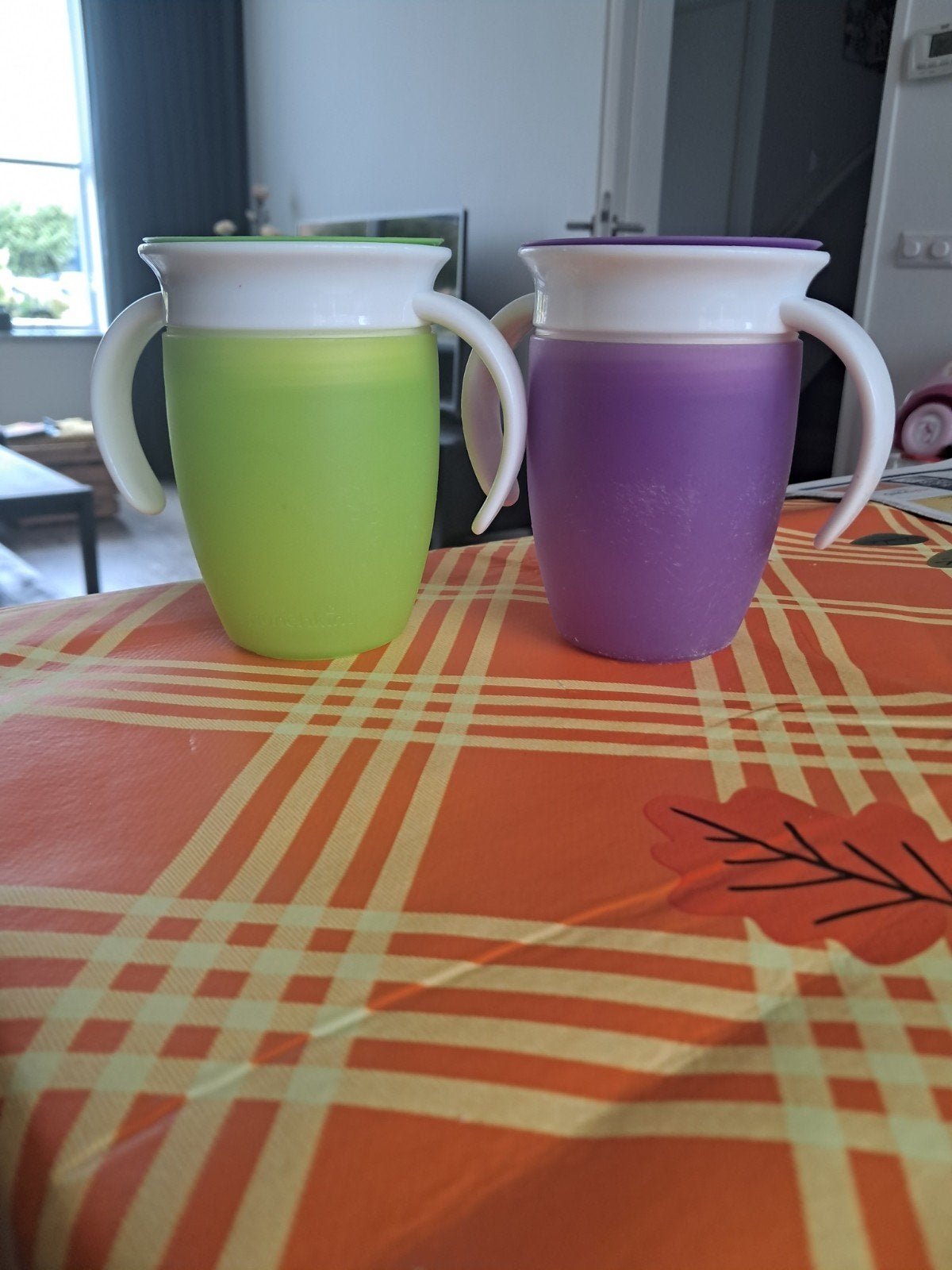Munchkin 360 Antilekbekers met handvatten (2 stuks), Ophalen