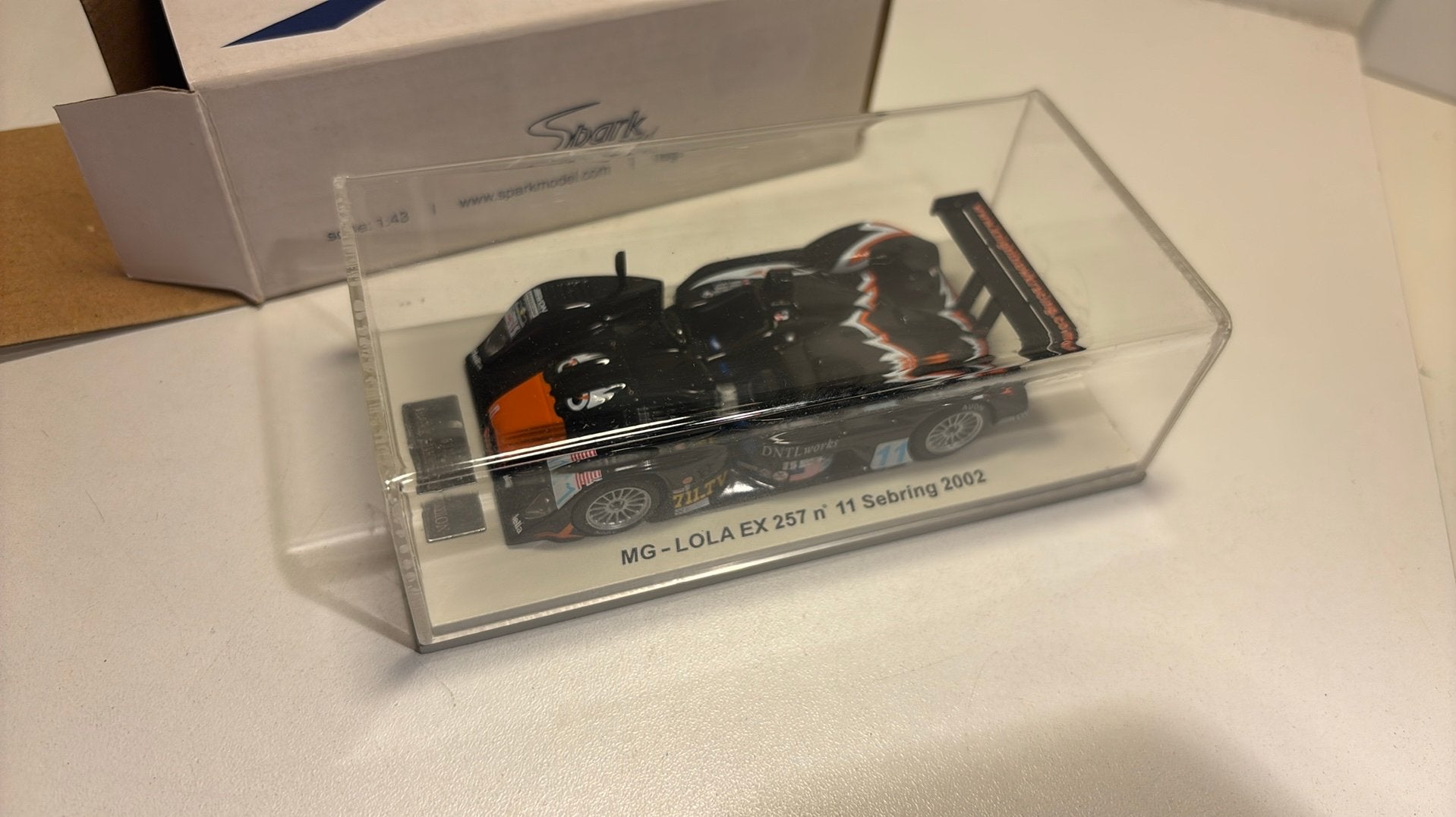 Mg- lola ex 257 #11 sebring 2002 spark 1.43, Overige merken, Auto, Ophalen of Verzenden, A