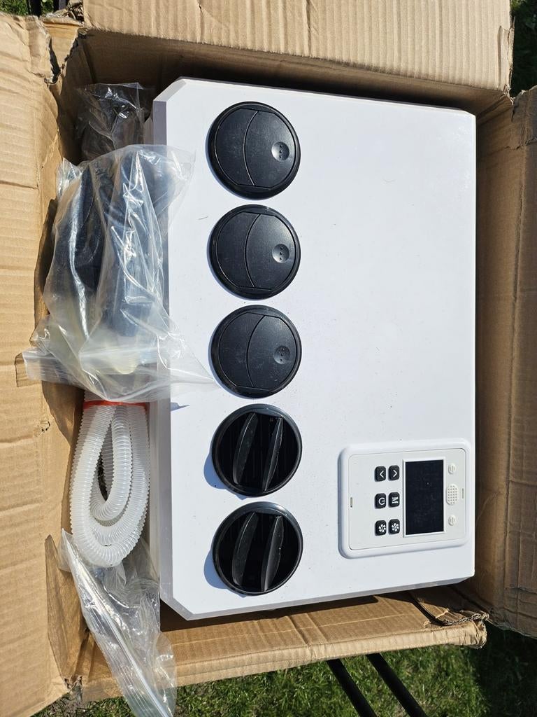 Universele Auto Airco Kit - Nieuw in Doos, Auto-onderdelen, Ophalen of Verzenden, Nieuw, Universele onderdelen
