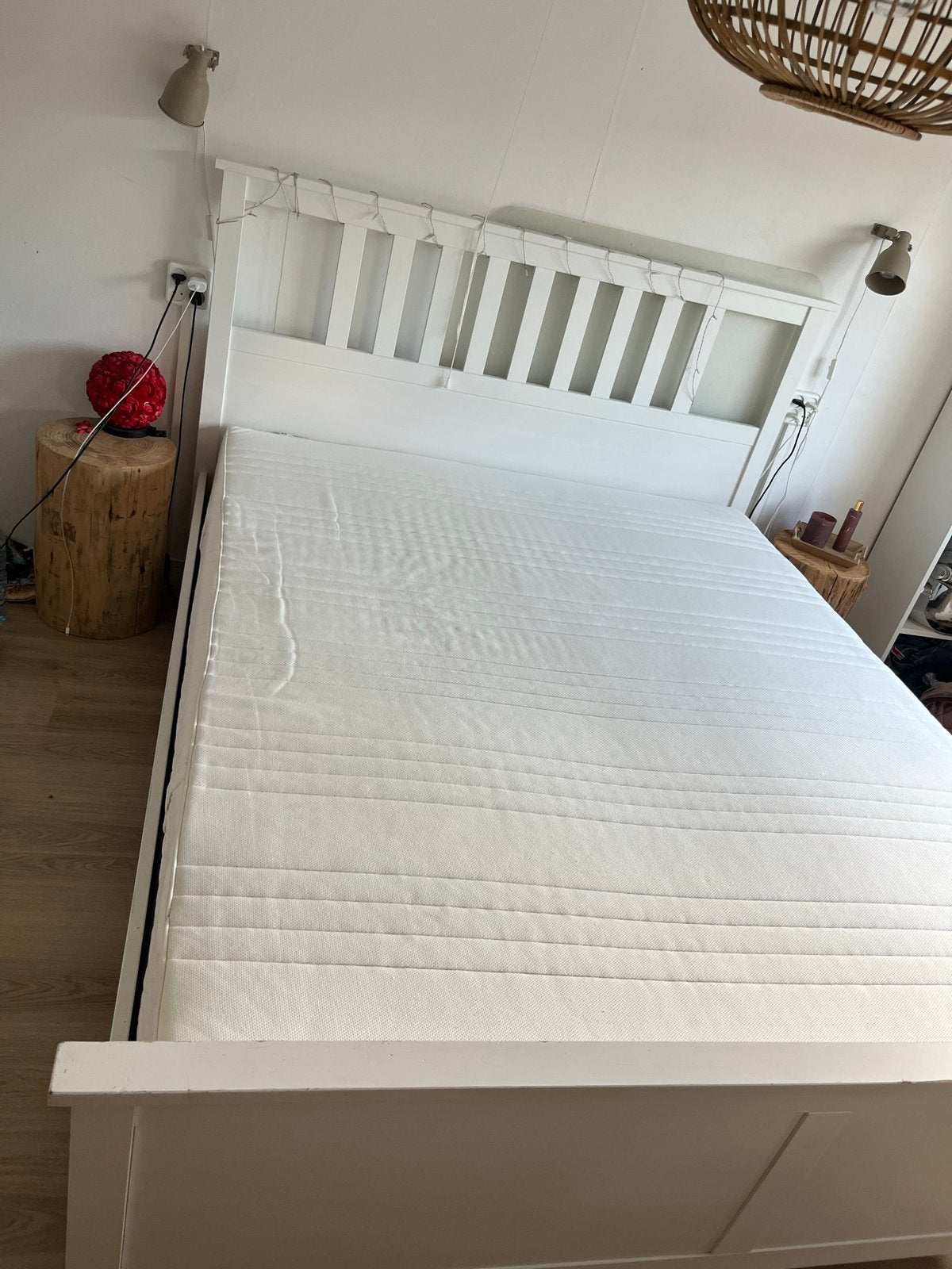 IKEA Hemnes bed 160x200 met elektrische lattenbodems, Ophalen, Wit, Tweepersoons, 200 cm