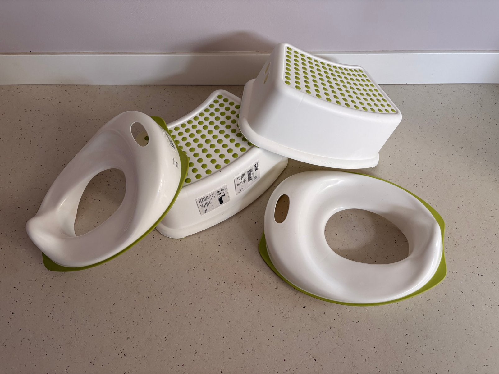 WC brilverkleiner en krukje - 2 stuks, Ophalen, Zo goed als nieuw, Overige typen