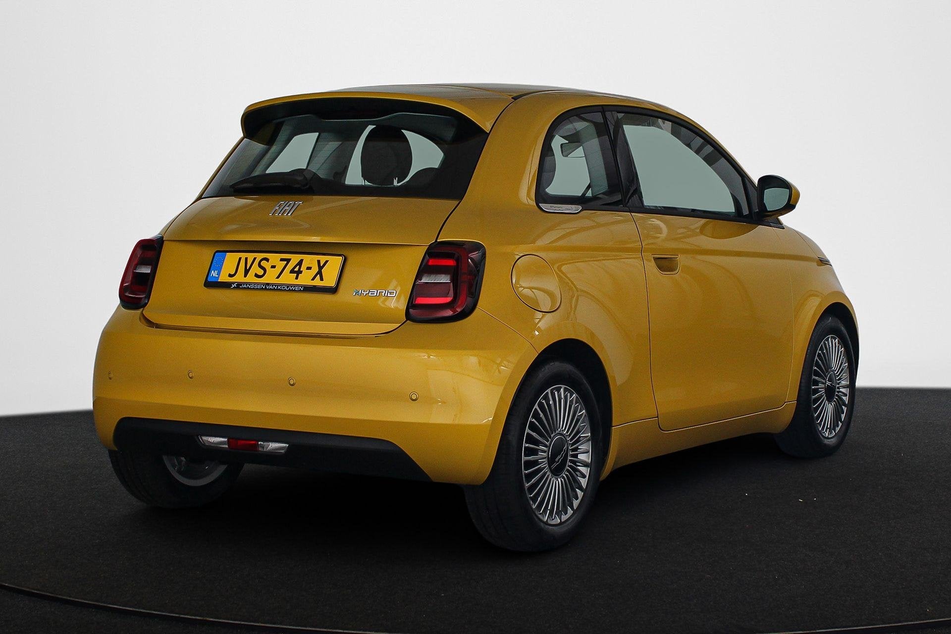 Fiat 500 1.0 Hybrid Torino Launch Edition Nieuw Model Apple, Stof, 4 stoelen, Bedrijf, Handgeschakeld