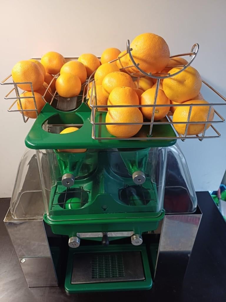 zummo zo5, Ophalen, Zo goed als nieuw, Elektrisch, Citruspers