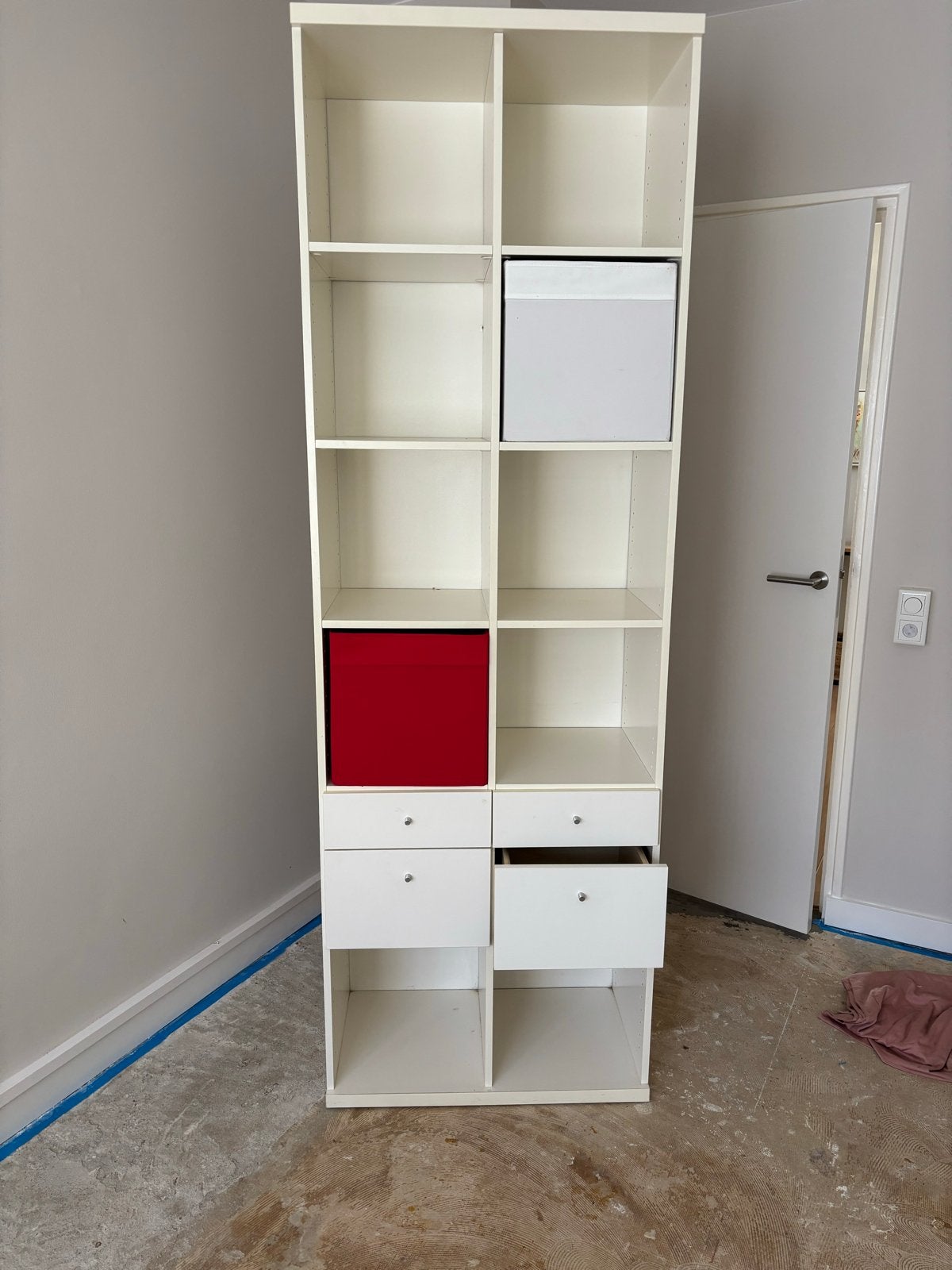 Witte boekenkast met lades en planken, Gebruikt, 200 cm of meer, Met lade(s), 25 tot 50 cm