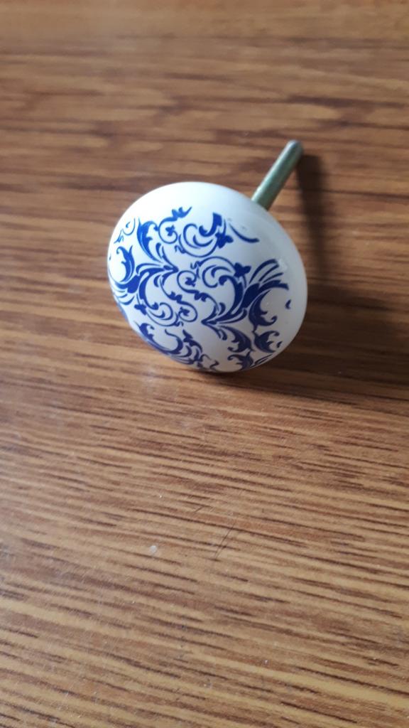 Porseleinen knop wit/blauw, Ophalen of Verzenden