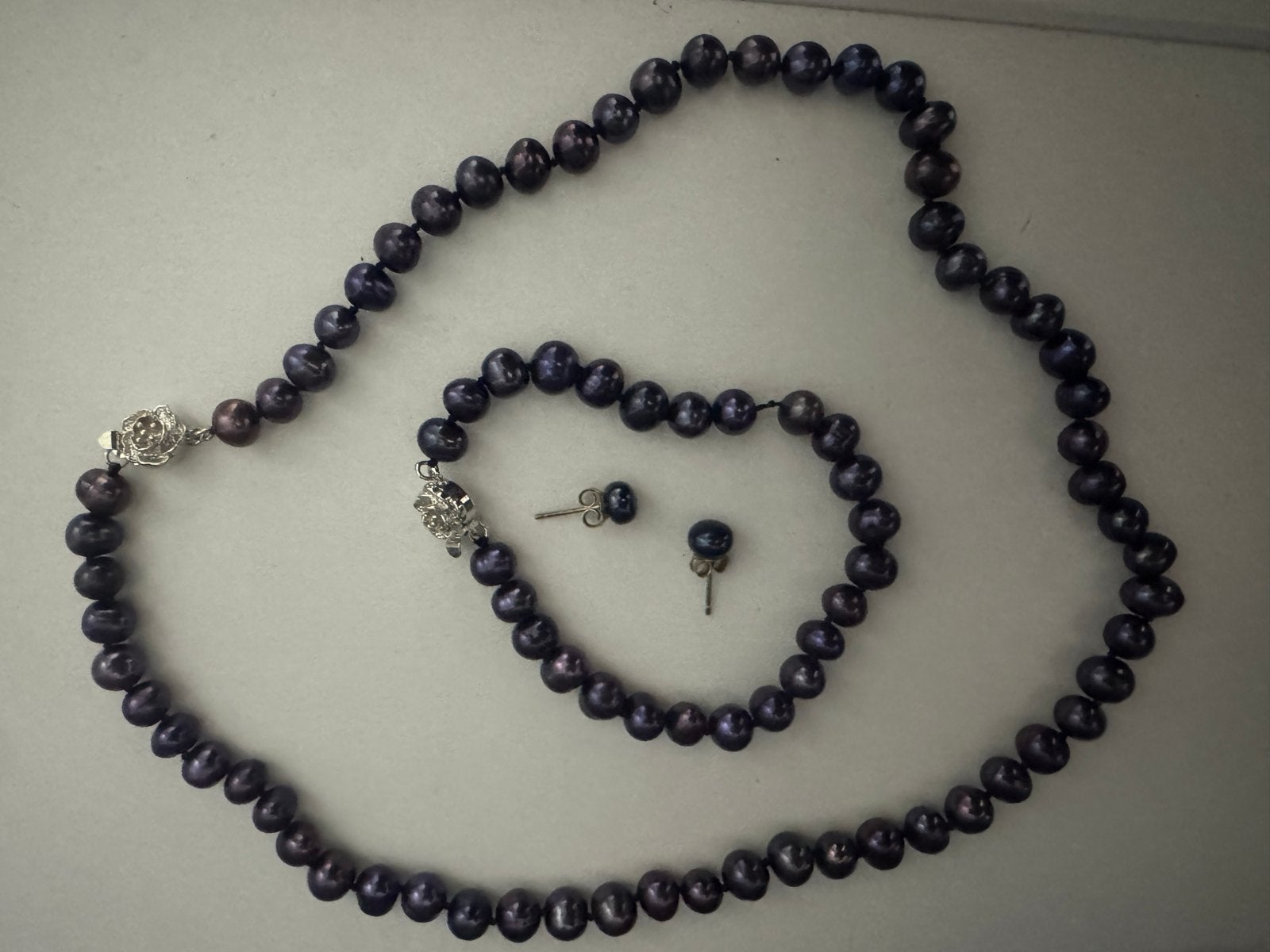 Prachtige parelset: ketting, armband en oorbellen, Ophalen, Zo goed als nieuw, Zwart, Overige materialen